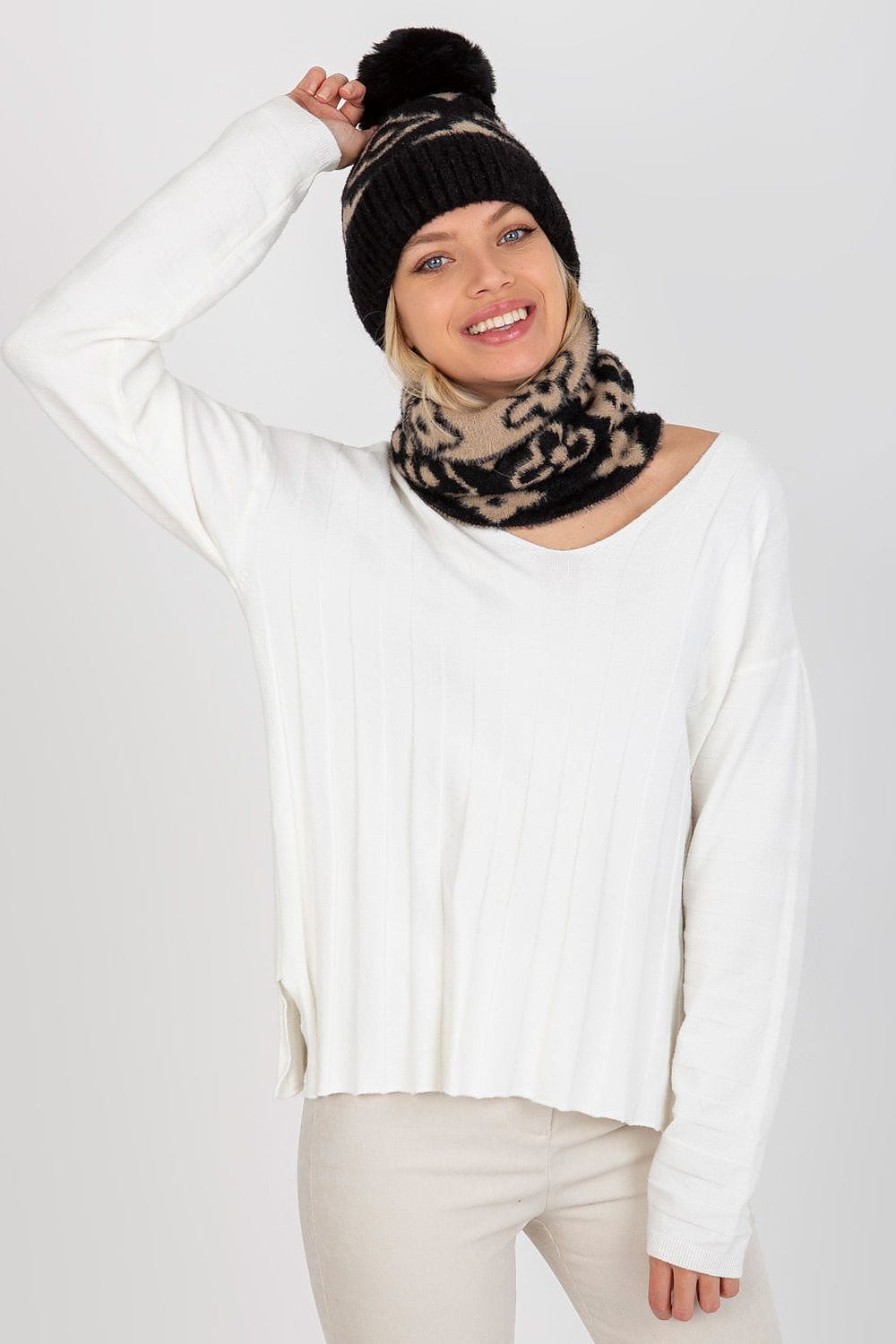 Women's Thick Winter Cap Pom - Pom Wide Welt - ShalayeFashion