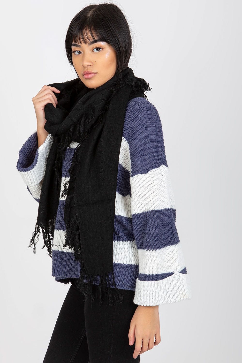 Women's Warm Scarf Tassels Long - ShalayeFashion