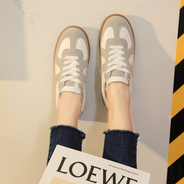 Women’s White Retro Casual Sneakers - ShalayeFashion