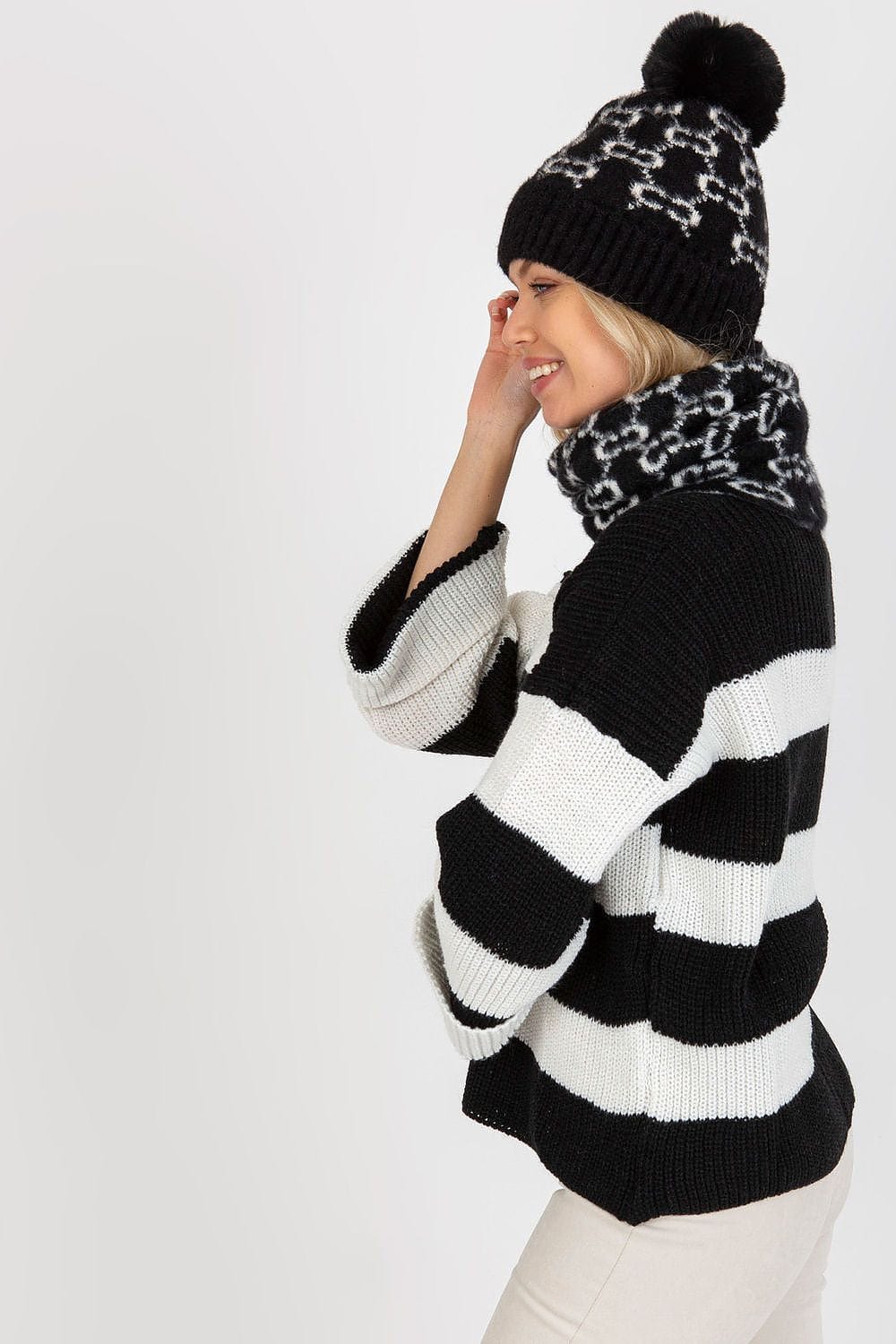 Women's Winter Cap Pom - Pom Thick - ShalayeFashion