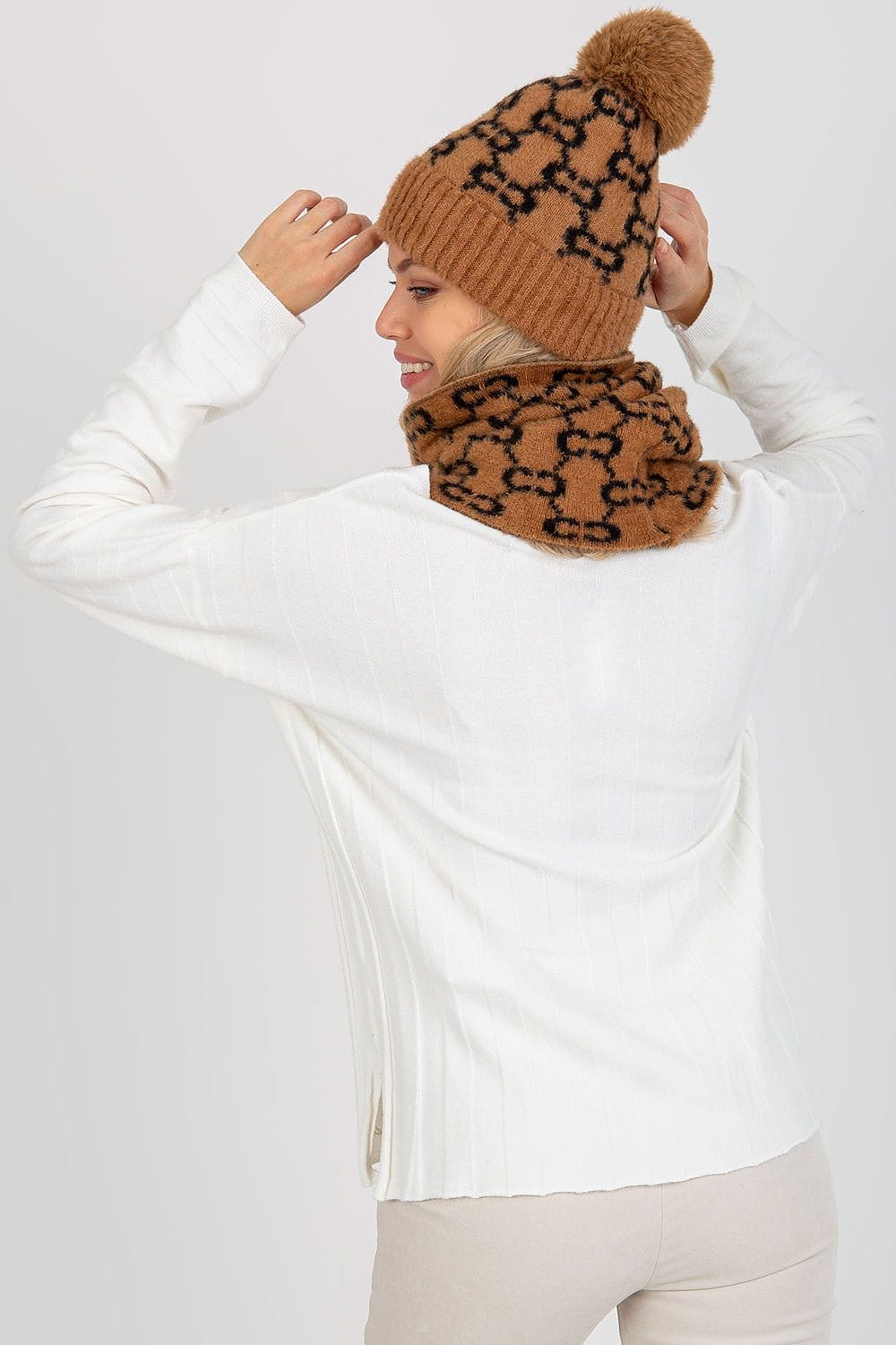 Women's Winter Cap Pom - Pom Thick - ShalayeFashion